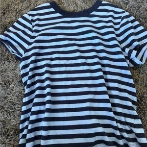 Old Navy Black and White Striped Short Sleeve Tee